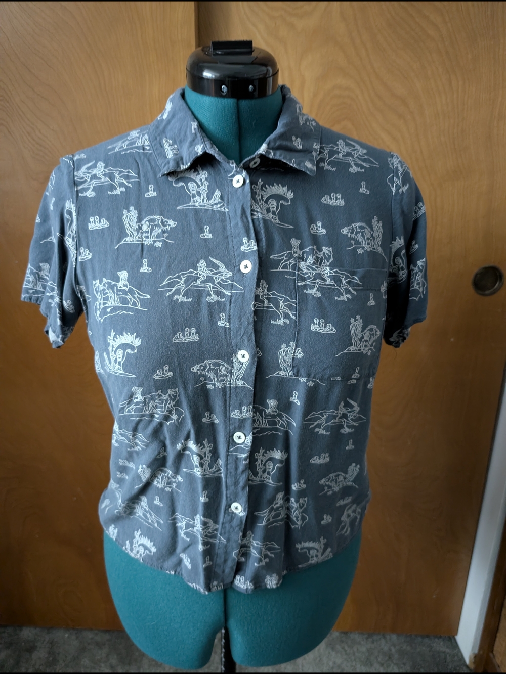 Princess Mononoke Cropped Button Down